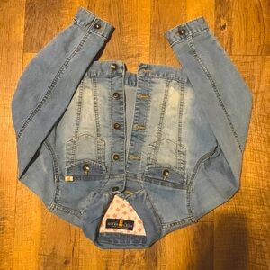 Girls Large Lucky Brand denim jacket excellent condition
